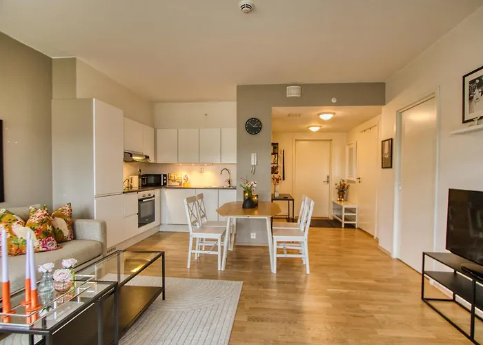 With A Double Bed And Sofa Bed Free Parking Appartement *